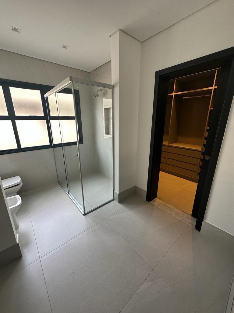 Casa de Condomínio à venda com 4 quartos, 380m² - Foto 14