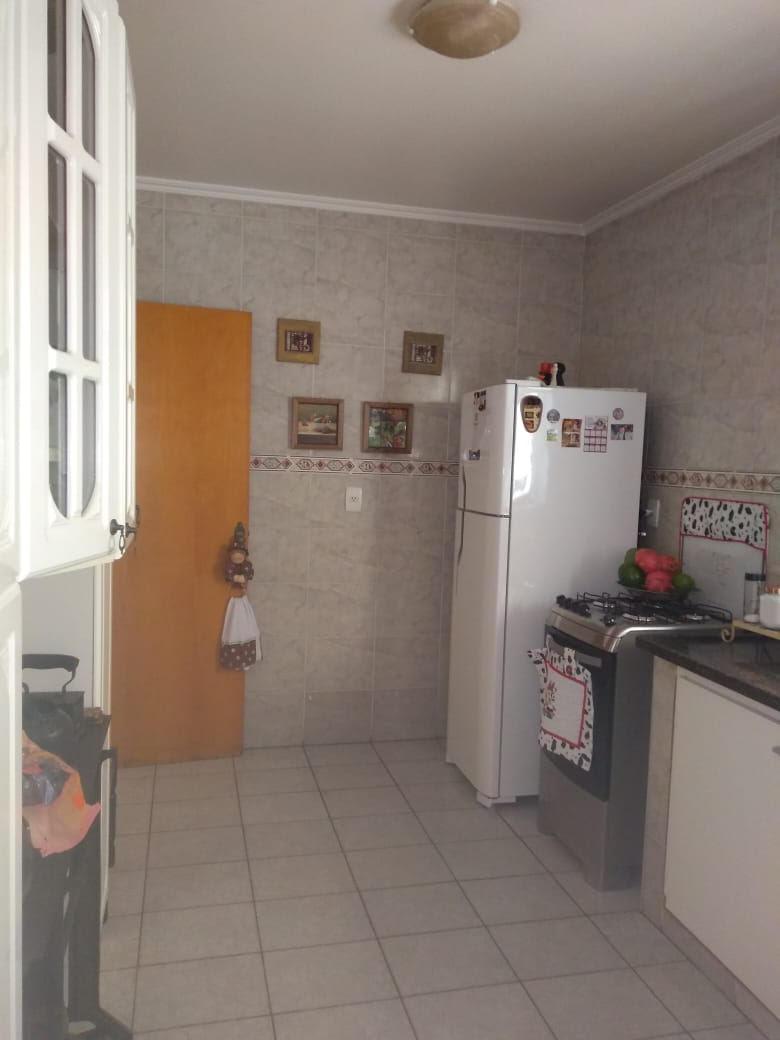 Apartamento à venda com 2 quartos, 92m² - Foto 20