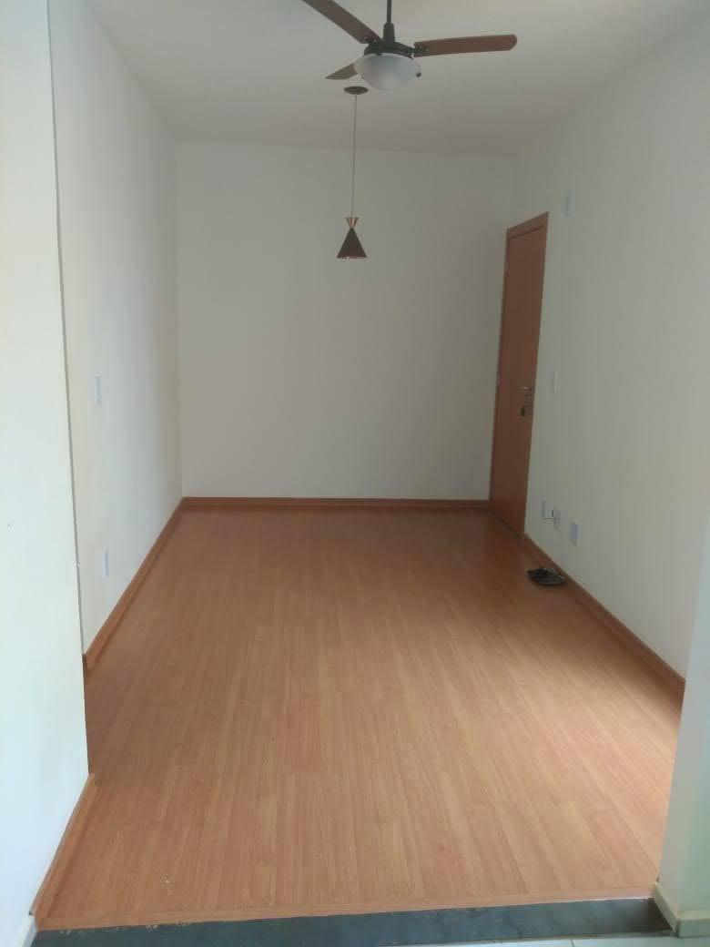 Apartamento à venda com 2 quartos, 42m² - Foto 1