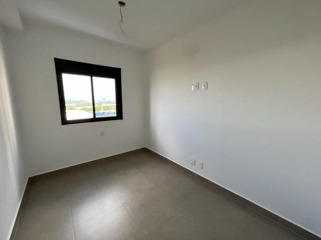 Apartamento à venda com 2 quartos, 63m² - Foto 7