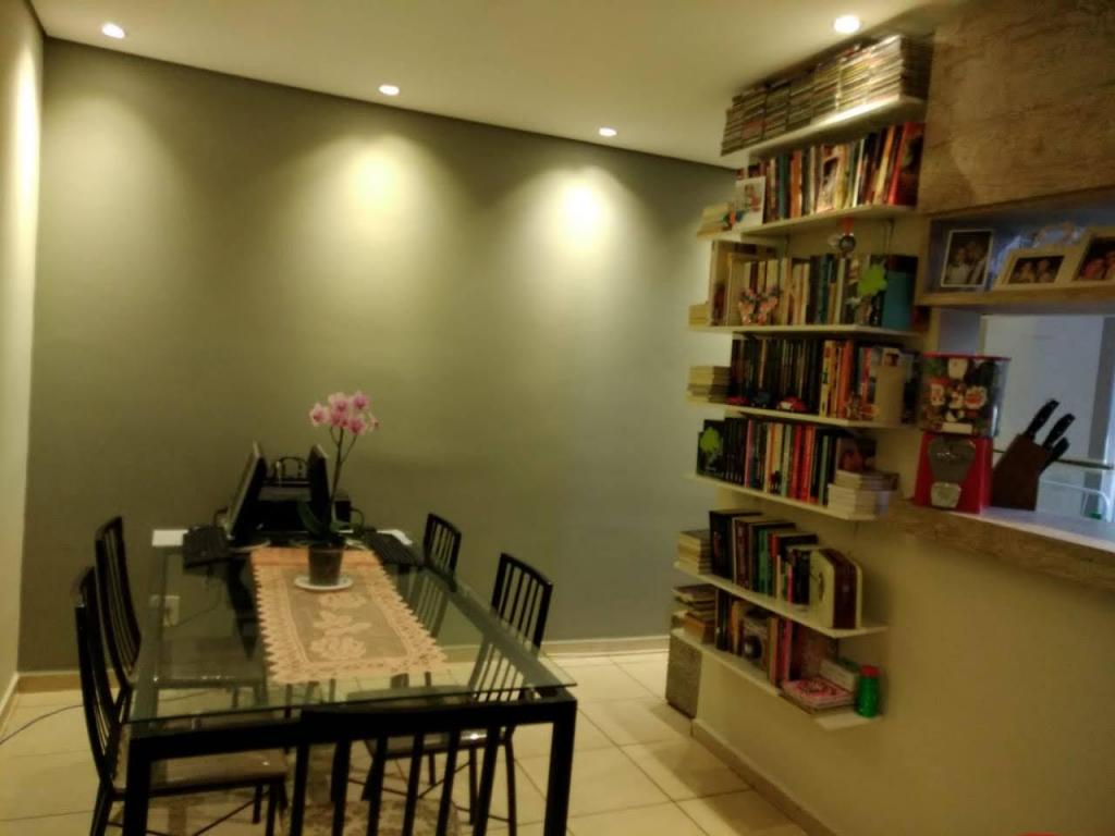 Apartamento à venda com 2 quartos, 47m² - Foto 2