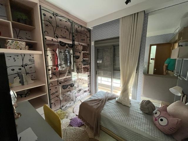 Apartamento à venda com 3 quartos, 111m² - Foto 31