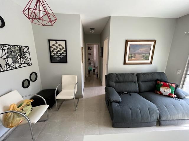 Apartamento à venda com 2 quartos, 57m² - Foto 13