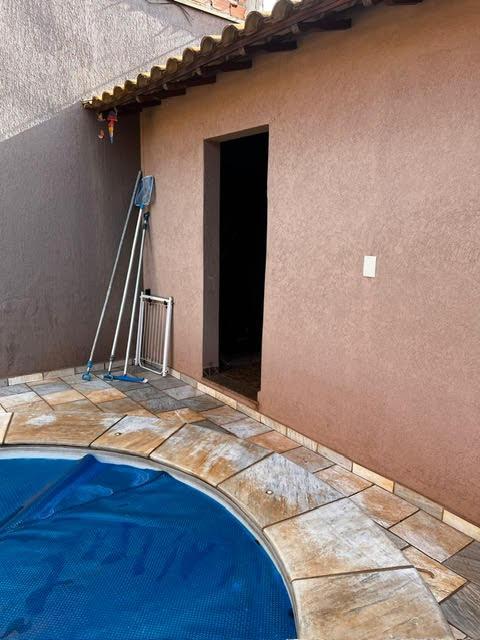 Casa à venda com 3 quartos, 188m² - Foto 2