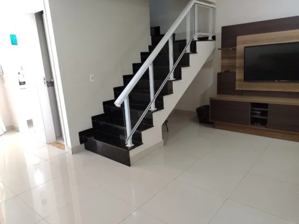 Casa de Condomínio à venda com 4 quartos, 162m² - Foto 5