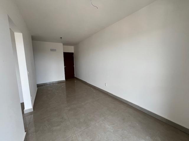 Apartamento à venda com 2 quartos, 67m² - Foto 24