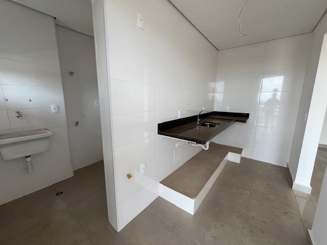 Apartamento à venda com 2 quartos, 67m² - Foto 25