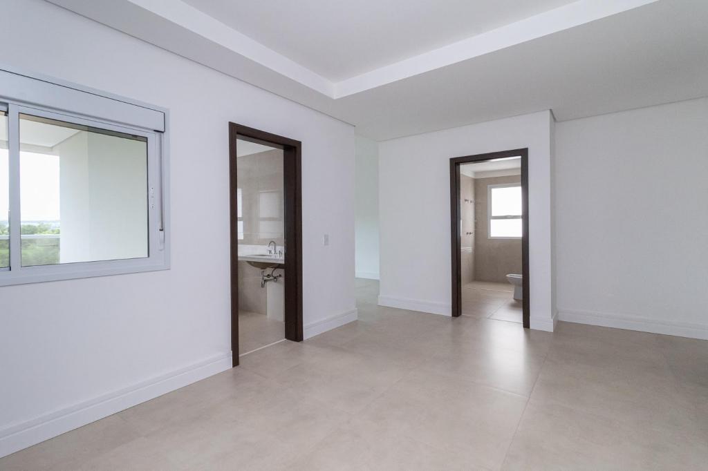 Apartamento à venda com 3 quartos, 237m² - Foto 4