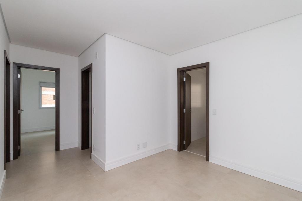 Apartamento à venda com 3 quartos, 237m² - Foto 14