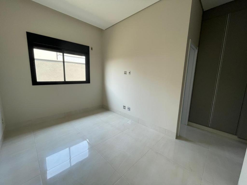 Casa de Condomínio à venda com 3 quartos, 233m² - Foto 17