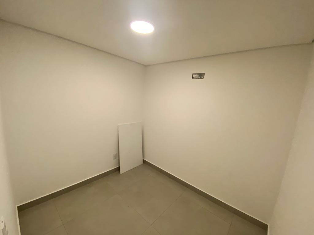 Casa de Condomínio à venda com 3 quartos, 235m² - Foto 7