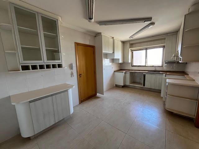 Apartamento à venda com 4 quartos, 170m² - Foto 21