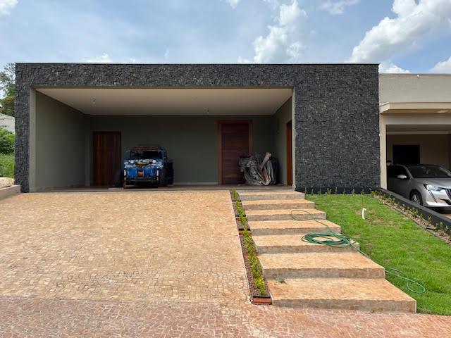 Casa de Condomínio à venda com 3 quartos, 187m² - Foto 1