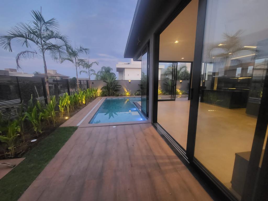 Casa de Condomínio à venda com 3 quartos, 230m² - Foto 6