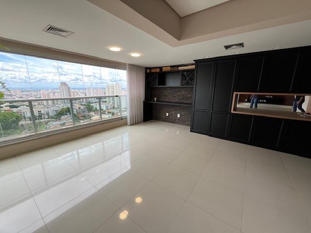 Apartamento à venda com 3 quartos, 200m² - Foto 8