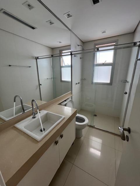 Apartamento à venda com 3 quartos, 200m² - Foto 28