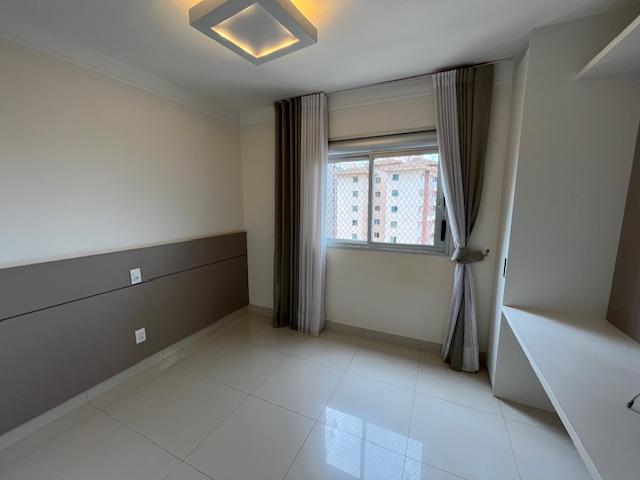 Apartamento à venda com 3 quartos, 200m² - Foto 33