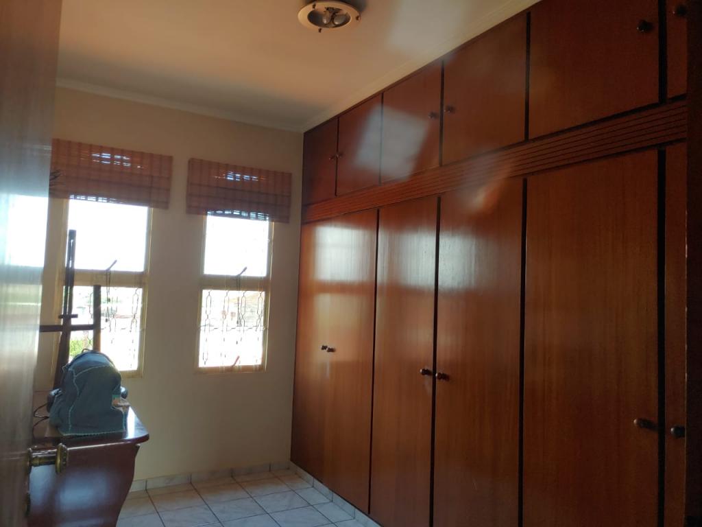 Casa à venda com 2 quartos, 197m² - Foto 17