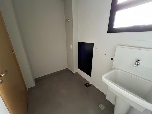 Apartamento à venda com 3 quartos, 118m² - Foto 13