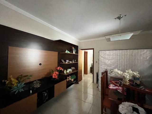 Fazenda à venda com 3 quartos, 240m² - Foto 3