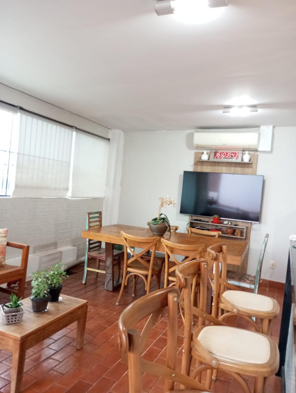 Apartamento à venda com 4 quartos, 240m² - Foto 11