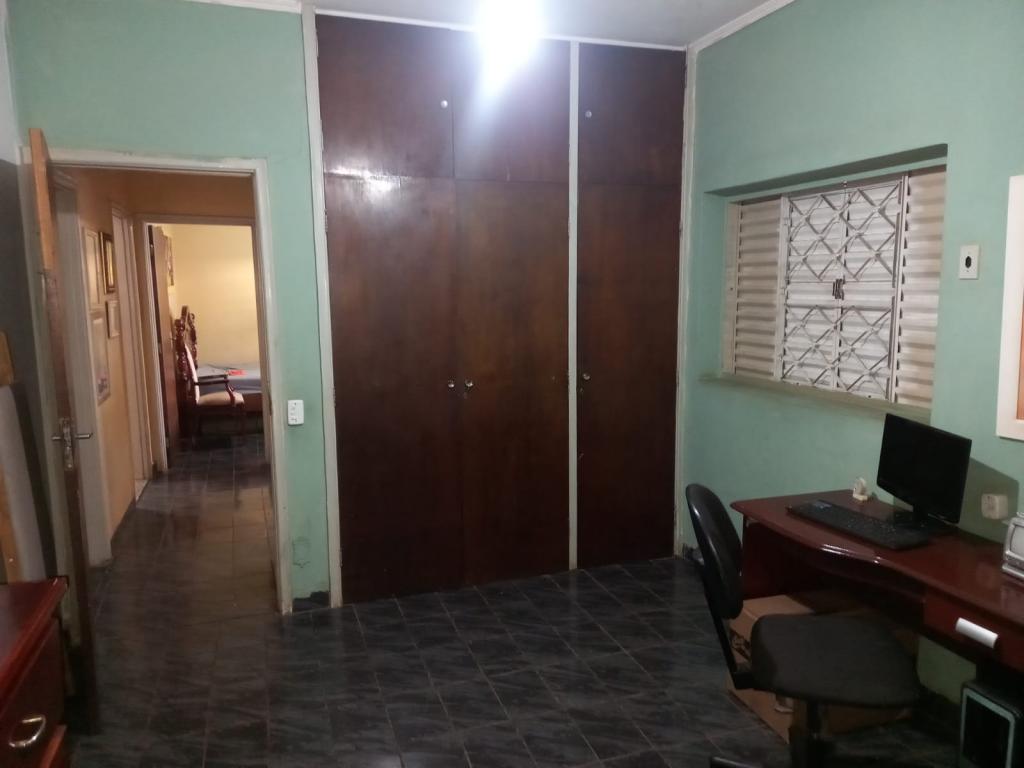 Casa à venda com 3 quartos, 350m² - Foto 3