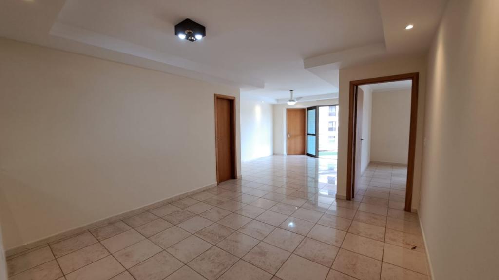 Apartamento à venda com 4 quartos, 162m² - Foto 17