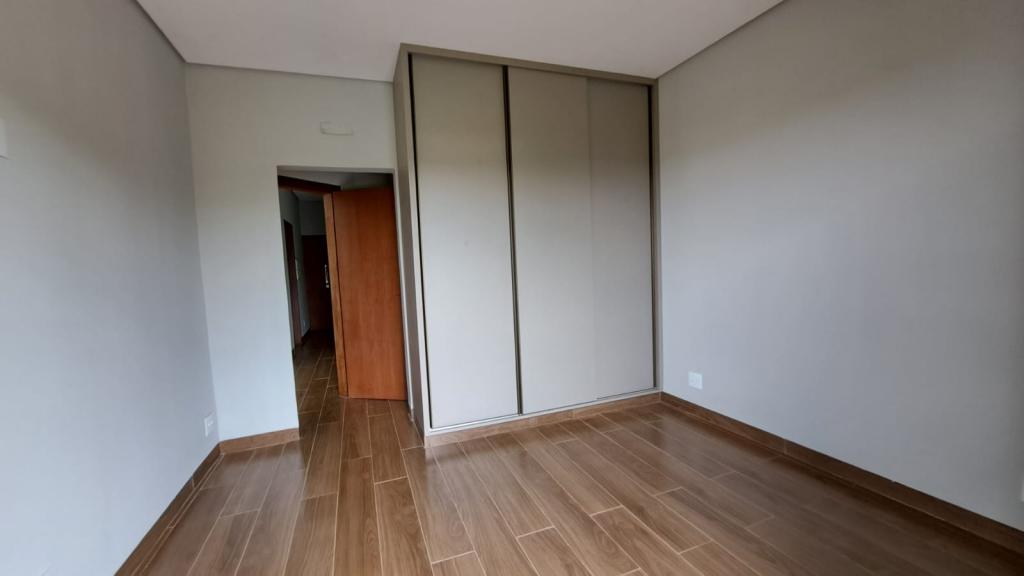 Casa de Condomínio à venda com 3 quartos, 245m² - Foto 15