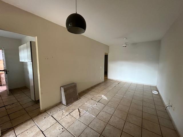 Casa de Condomínio à venda com 4 quartos, 130m² - Foto 3