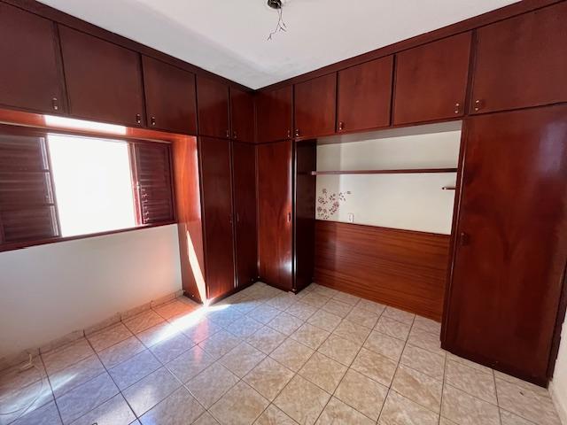 Apartamento à venda com 3 quartos, 73m² - Foto 11