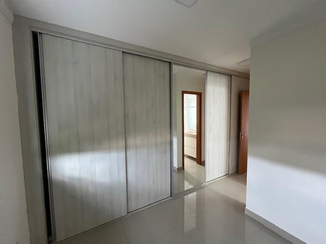 Apartamento à venda com 3 quartos, 140m² - Foto 7