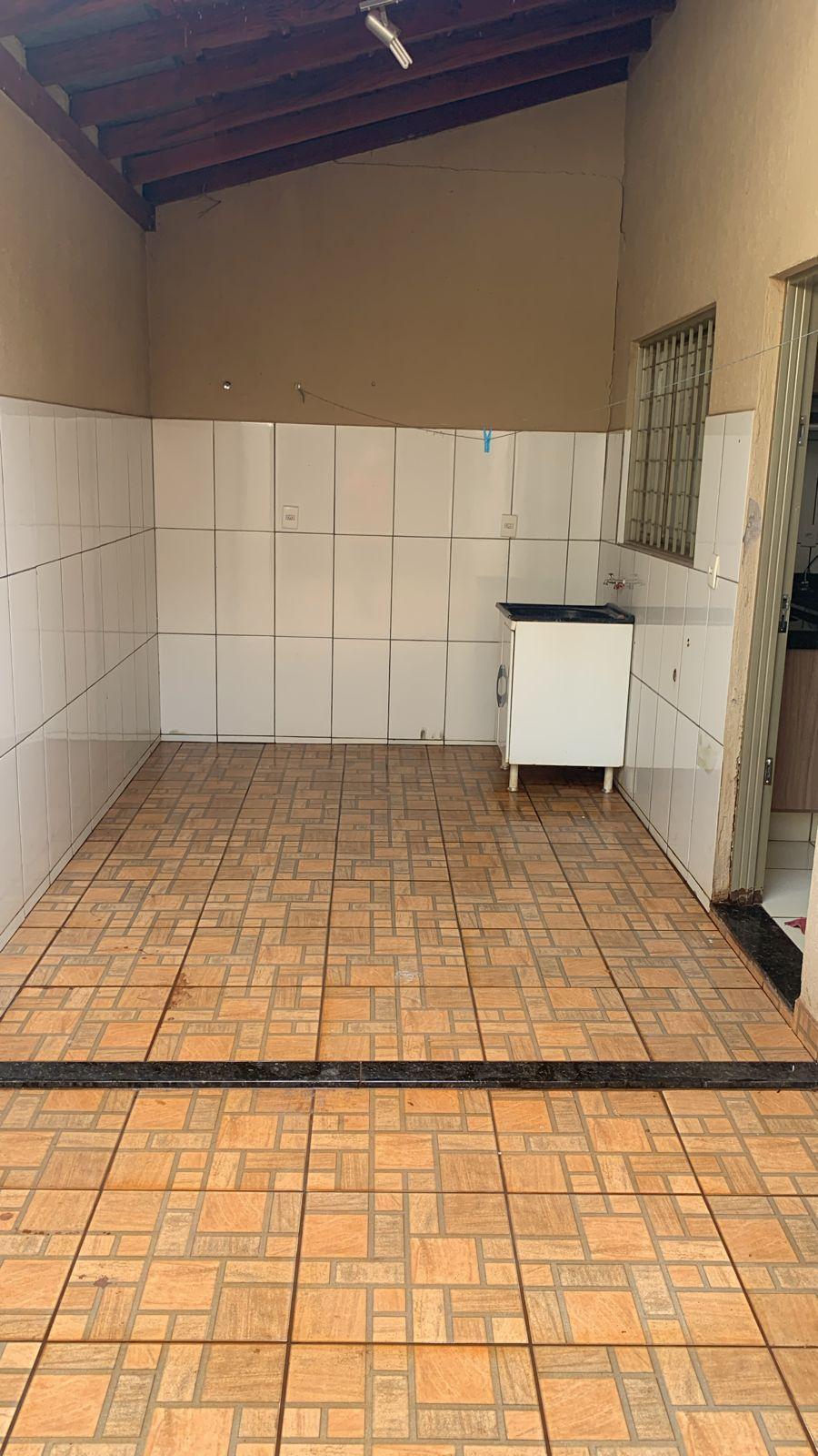 Casa à venda com 2 quartos, 100m² - Foto 7