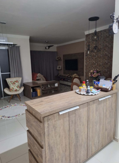 Apartamento à venda com 2 quartos, 67m² - Foto 5