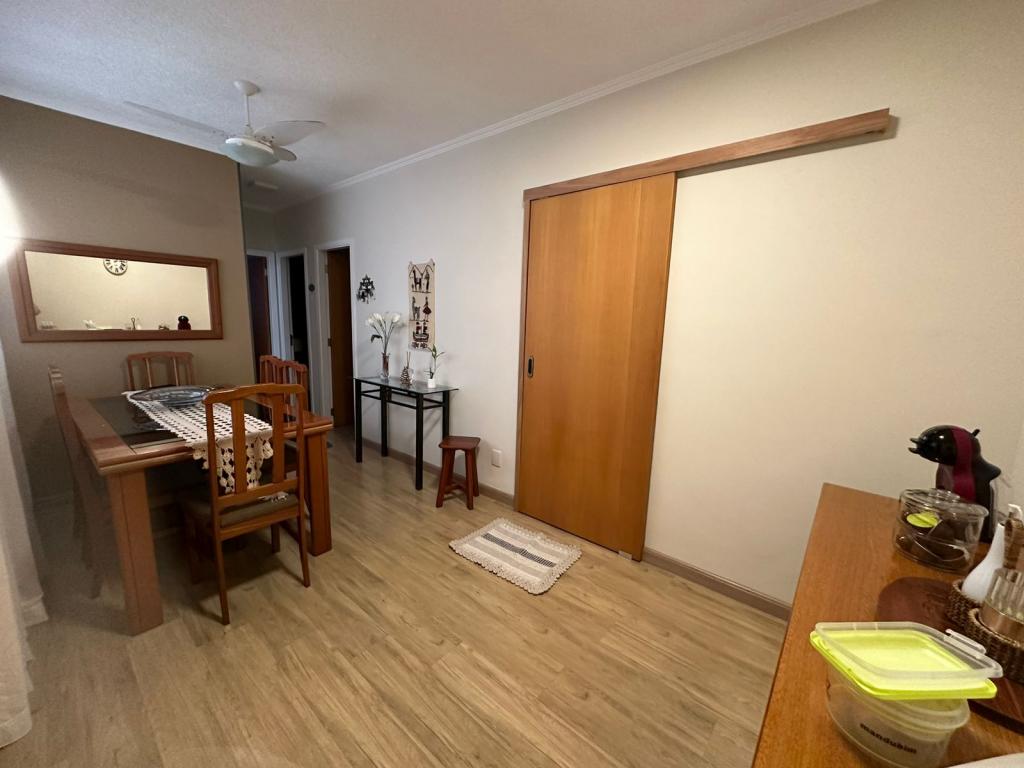 Apartamento à venda com 3 quartos, 54m² - Foto 1