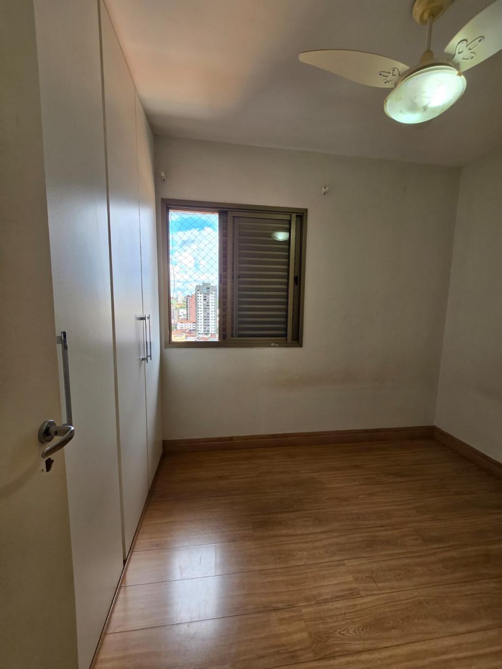 Apartamento à venda com 3 quartos, 91m² - Foto 6