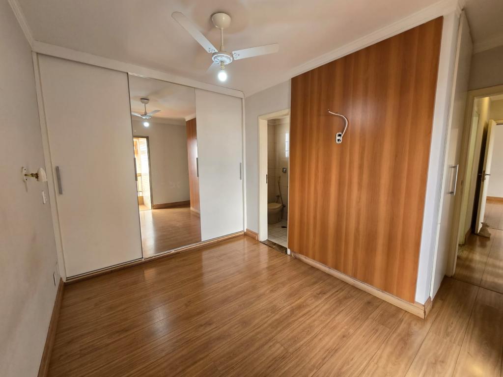 Apartamento à venda com 3 quartos, 91m² - Foto 8