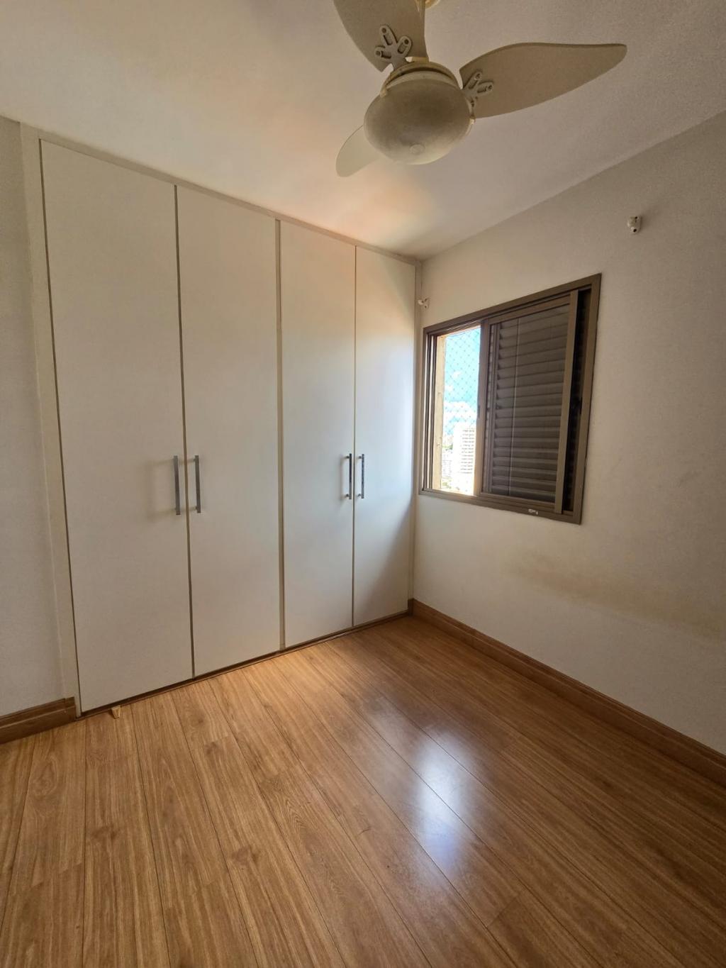 Apartamento à venda com 3 quartos, 91m² - Foto 15