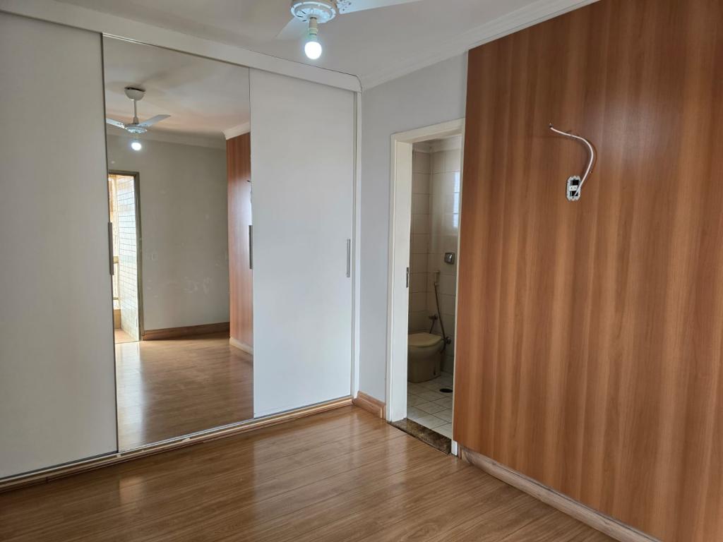 Apartamento à venda com 3 quartos, 91m² - Foto 19