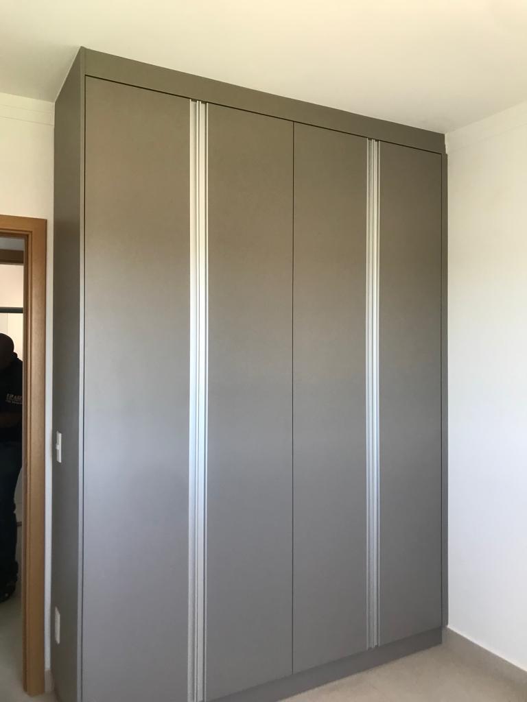 Apartamento à venda com 2 quartos, 71m² - Foto 2