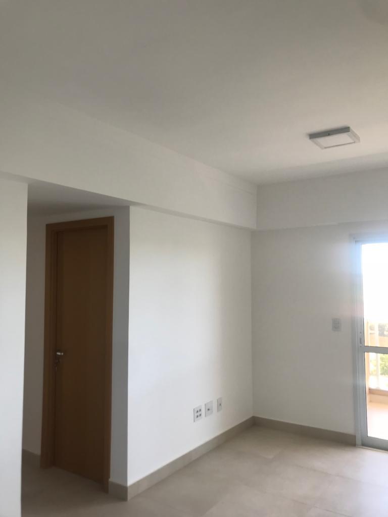 Apartamento à venda com 2 quartos, 71m² - Foto 8