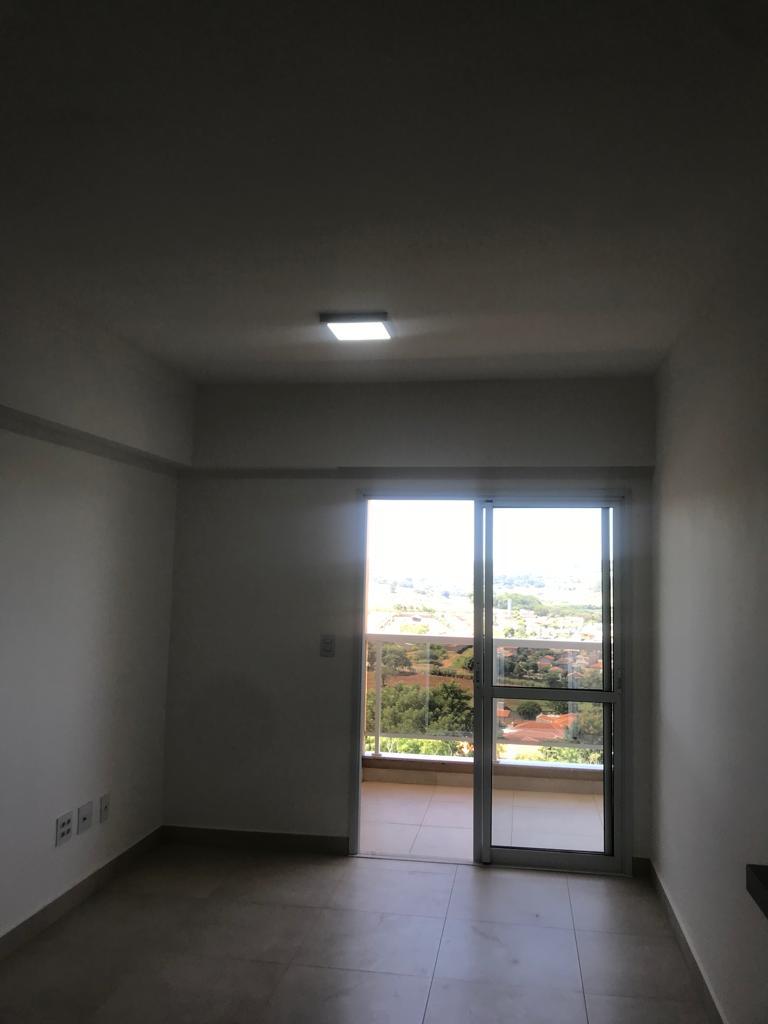 Apartamento à venda com 2 quartos, 71m² - Foto 1