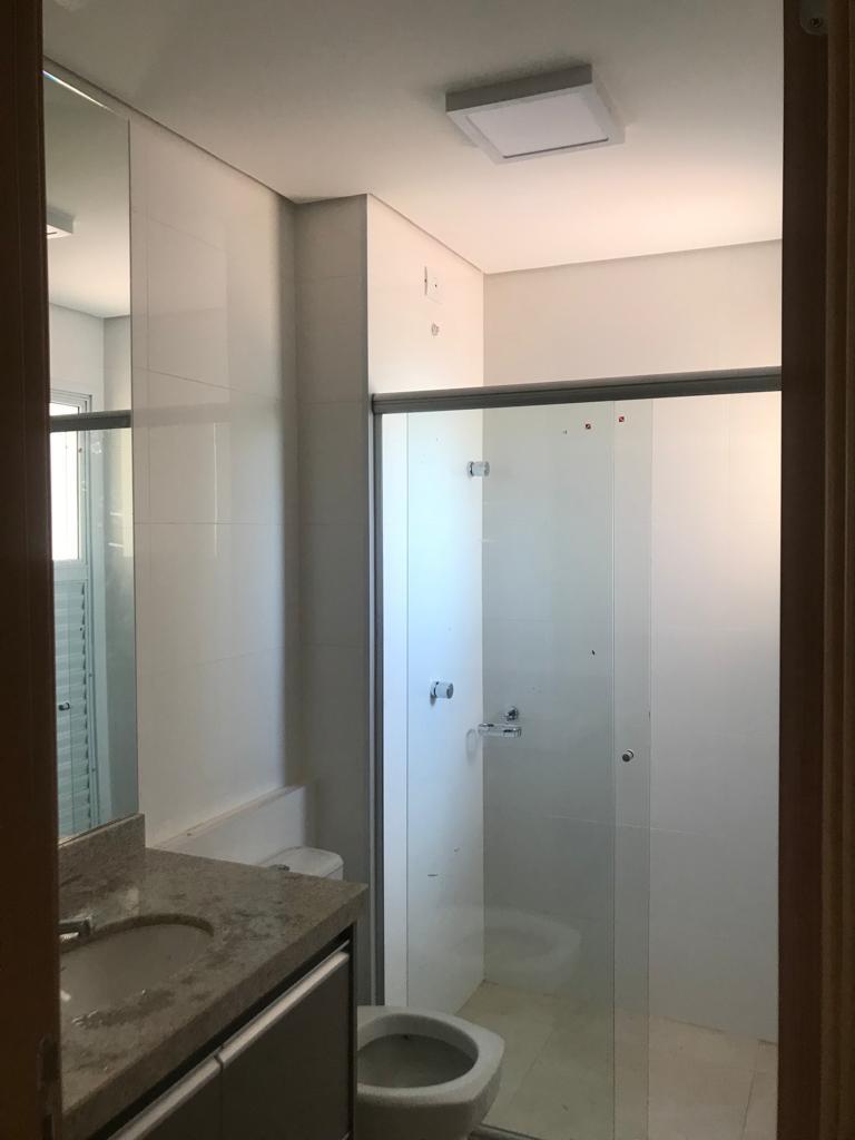 Apartamento à venda com 2 quartos, 71m² - Foto 10