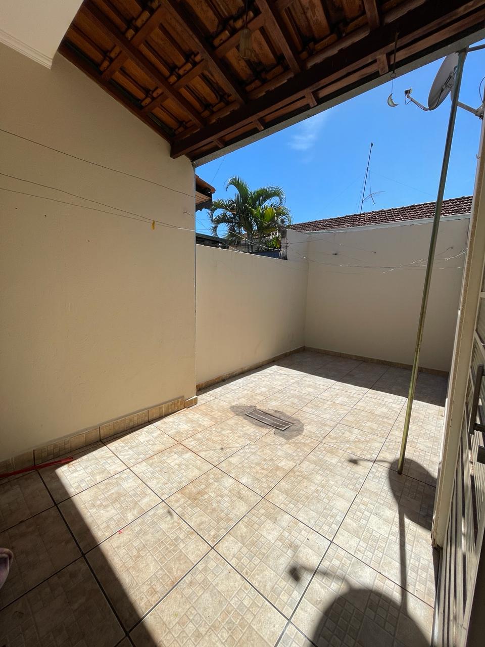 Casa à venda com 2 quartos, 120m² - Foto 6