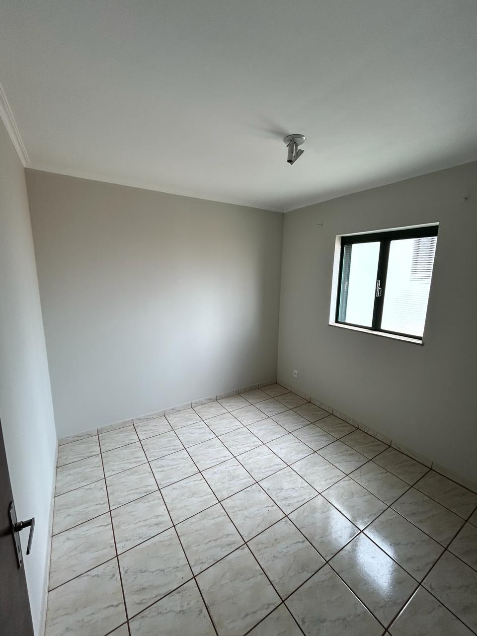 Apartamento à venda com 2 quartos, 50m² - Foto 2