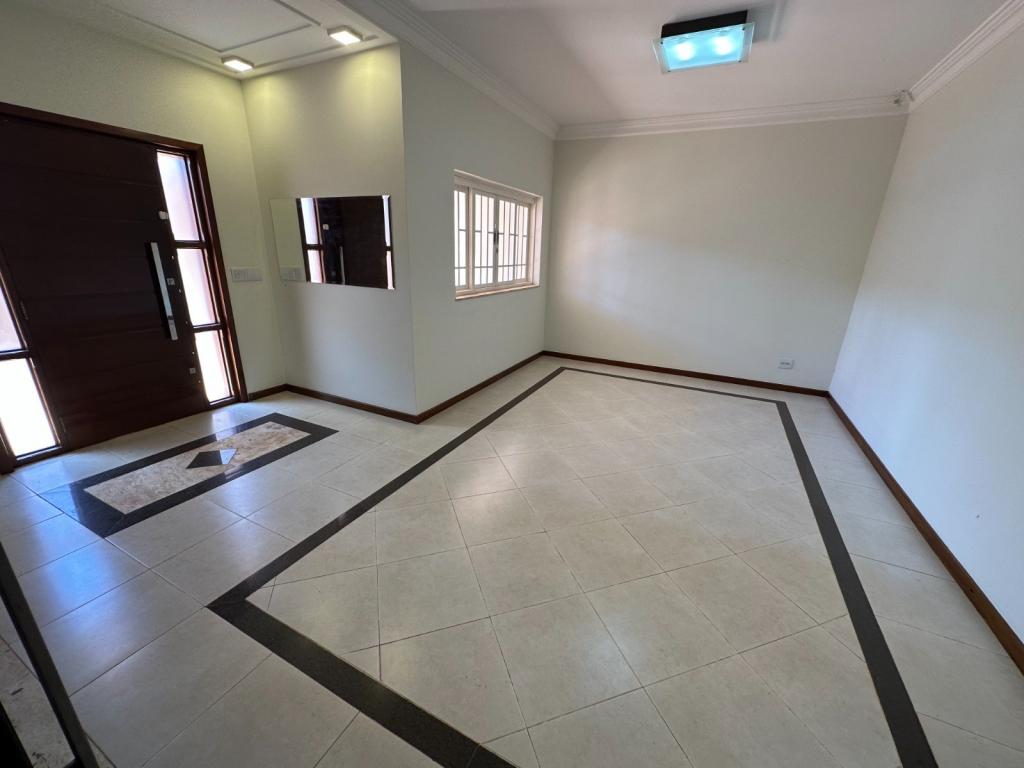 Casa à venda com 5 quartos, 324m² - Foto 14