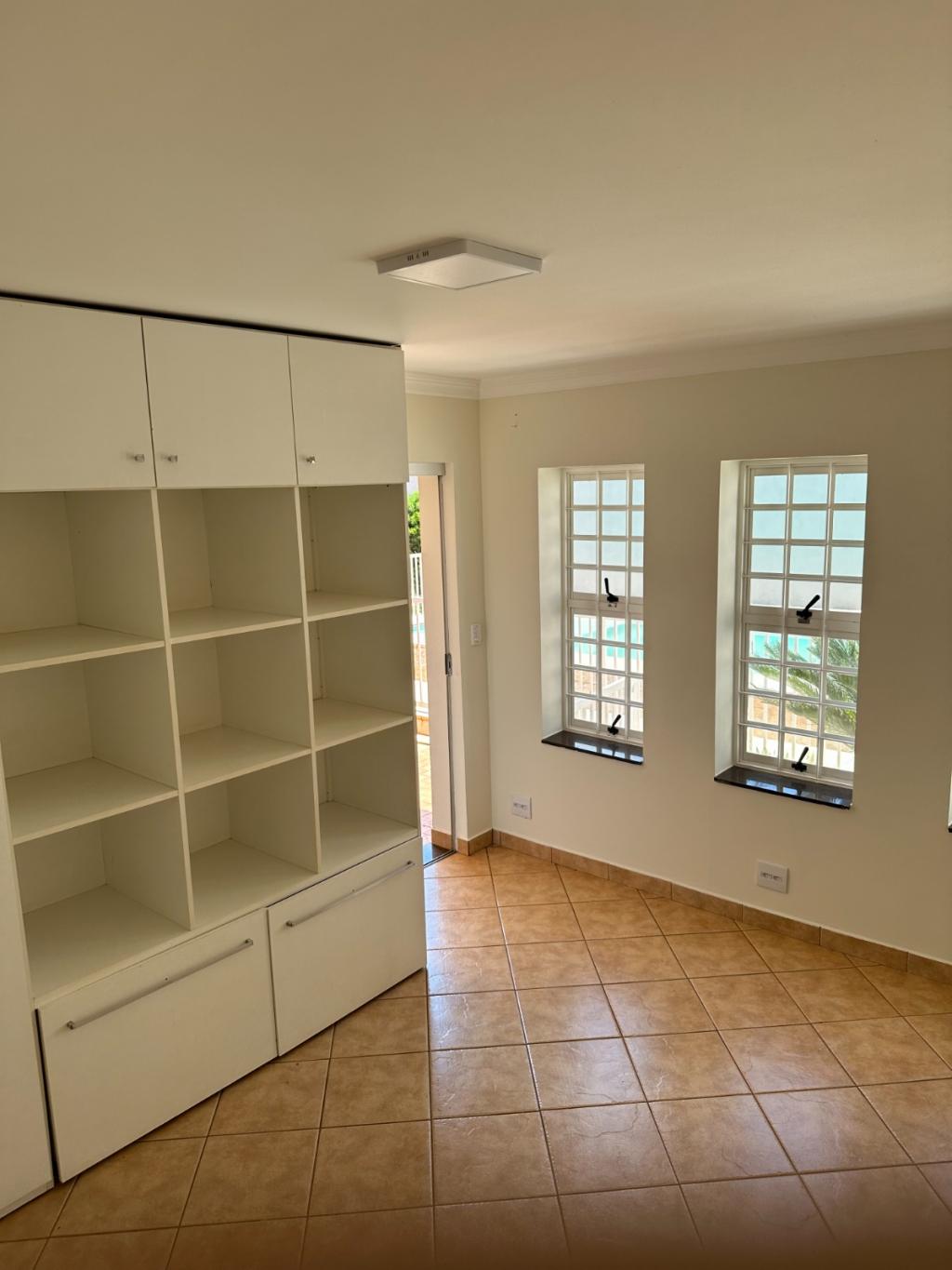 Casa à venda com 5 quartos, 324m² - Foto 19