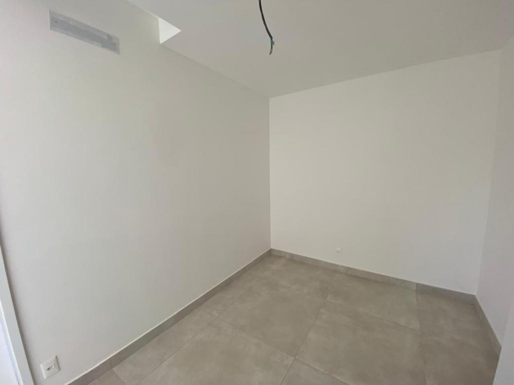 Apartamento à venda com 3 quartos, 170m² - Foto 13