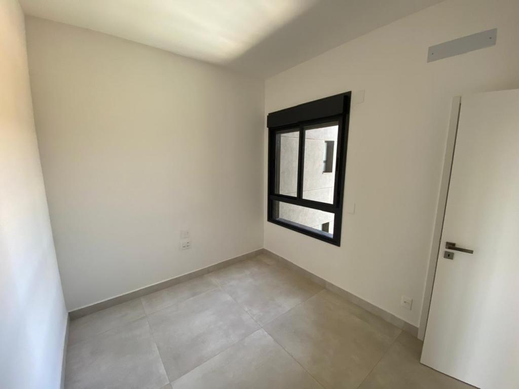 Apartamento à venda com 3 quartos, 170m² - Foto 16