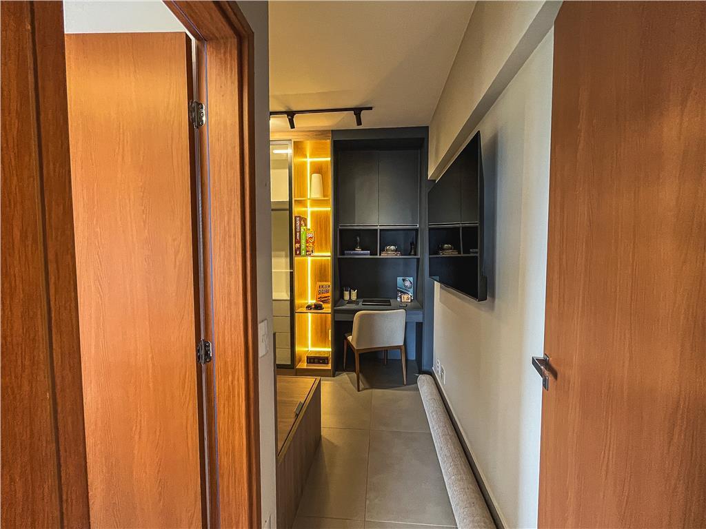 Apartamento à venda com 2 quartos, 80m² - Foto 7