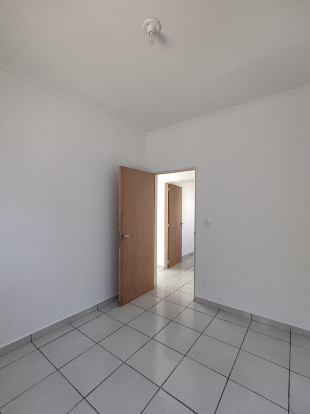 Casa à venda com 4 quartos, 140m² - Foto 11